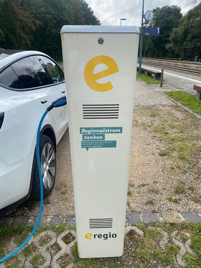 Bilder e-regio Ladestation