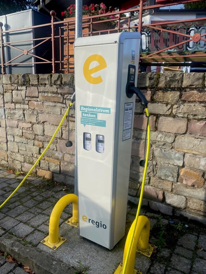 Bilder e-regio Ladestation