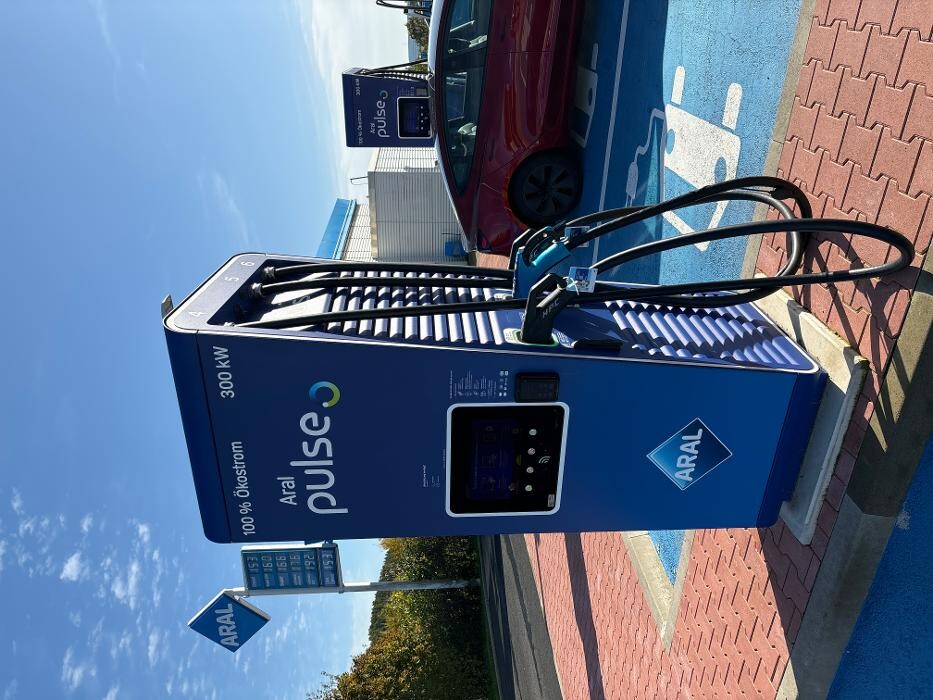 Bilder Aral pulse Ladestation
