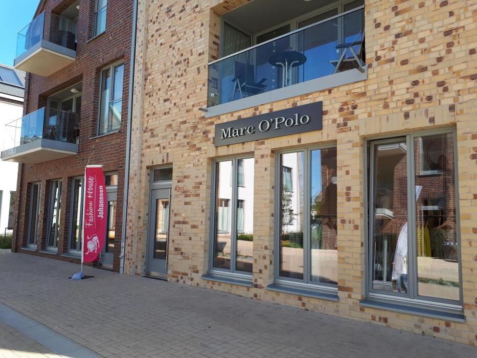 Bilder Fashion House & Marc O`Polo Store Heiligenhafen