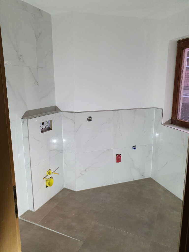 Bilder Svetoslav Petrov Fliesenleger