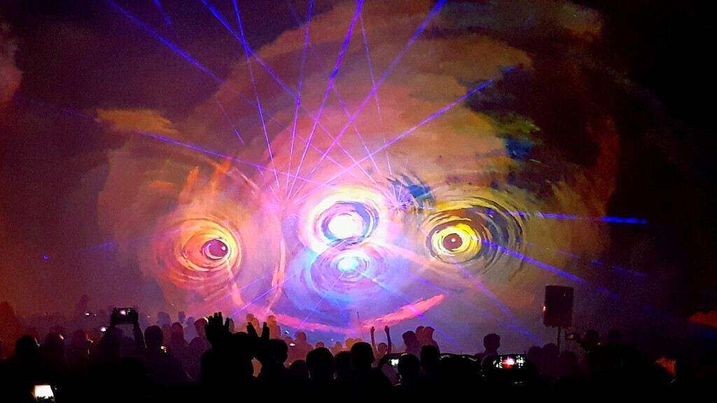 Bilder ACLS Lasershow und Lichtkunst