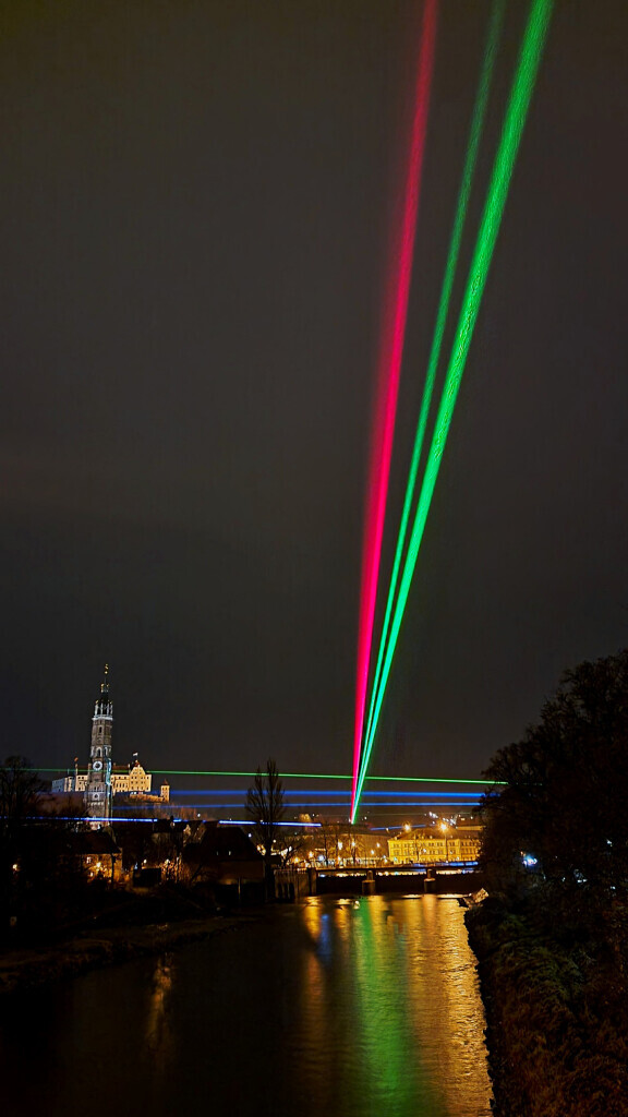 Bilder ACLS Lasershow und Lichtkunst