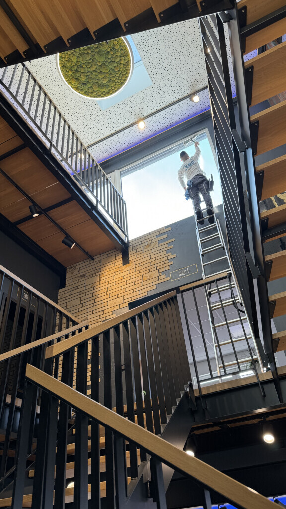 Bilder Aleks Gebäudereinigung