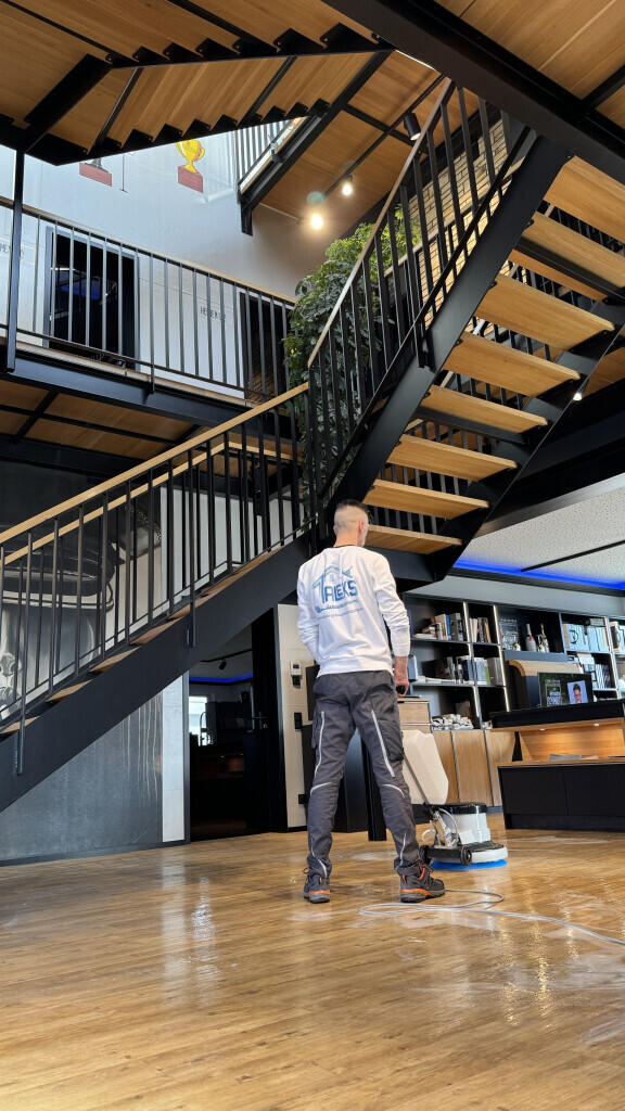 Bilder Aleks Gebäudereinigung