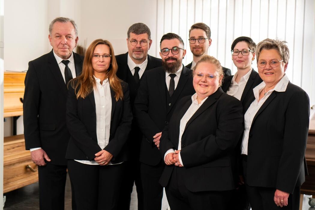 Bilder Bestattungen Lueg
