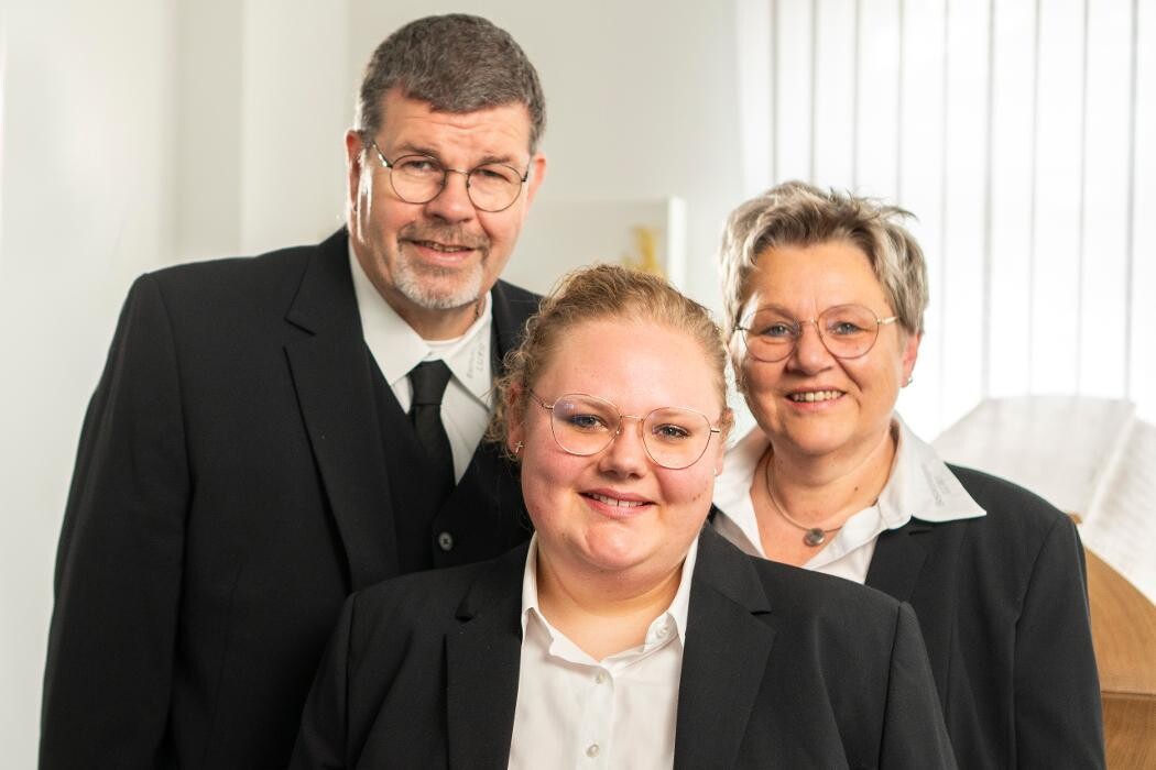 Bilder Bestattungen Lueg