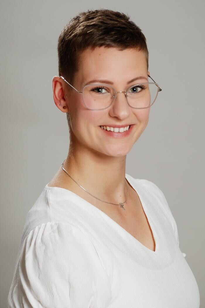 Bilder ERGO Versicherung Roxana Rambowsky