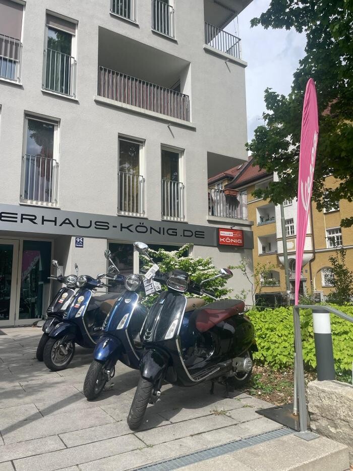 Bilder Rollerhaus König Store