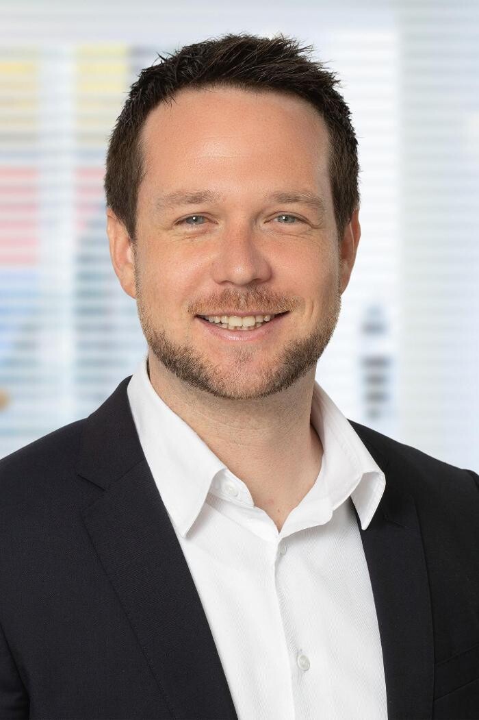 Bilder ERGO Versicherung Peter Bambach