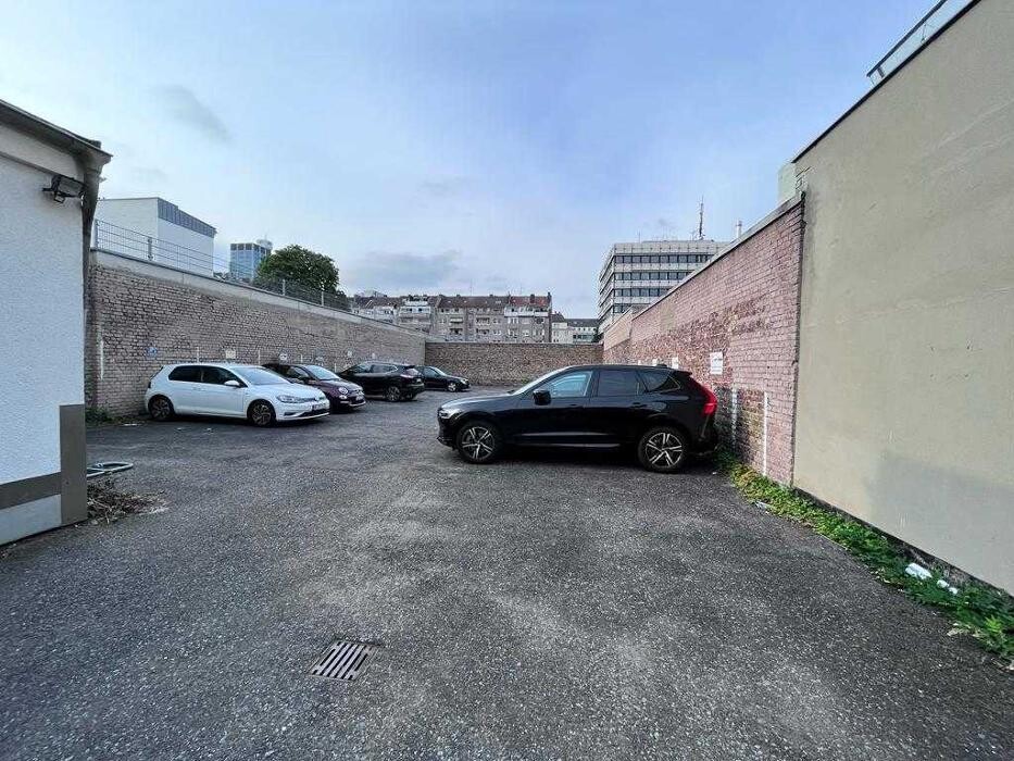 Bilder ampido Parkplatz