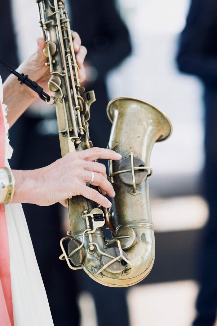 Bilder Saxophonfrau Helen Hofmann