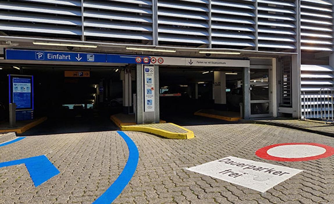 Bilder DB BahnPark Parkhaus Hauptbahnhof Altstadt-Nord P7