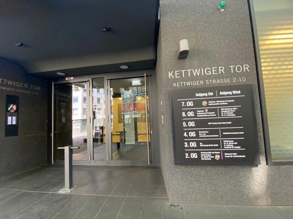 Bilder PRIMEROS Erste Hilfe Kurs Essen HBF