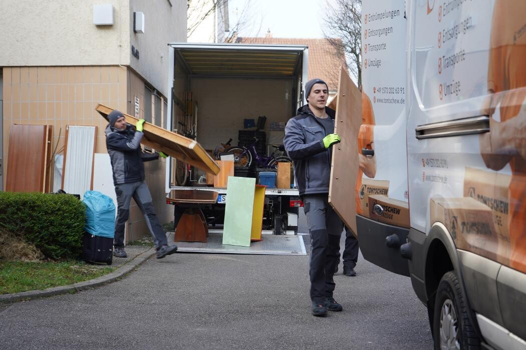 Bilder Tontschew Haushaltsauflösung