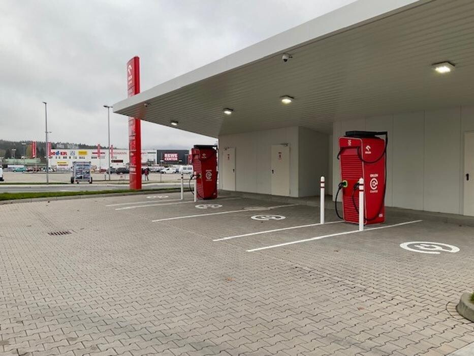 Bilder ORLEN express Automatentankstelle