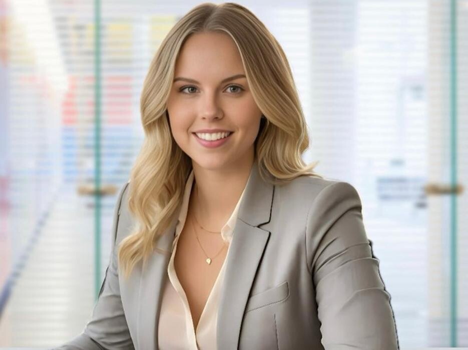 Bilder ERGO Versicherung Lara Höver
