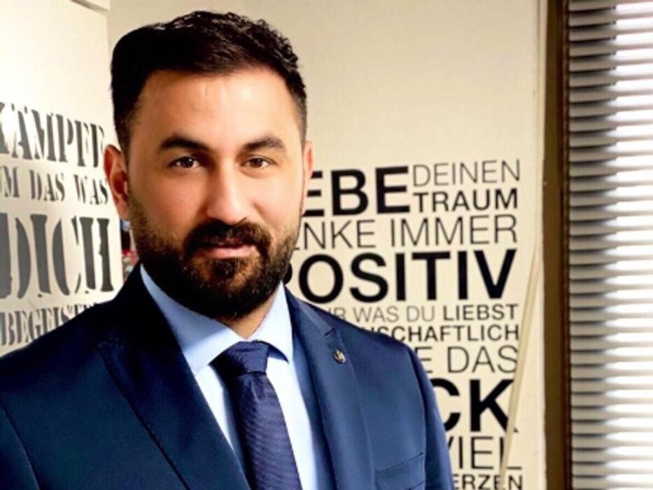 Bilder ERGO Versicherung Mehmet Yaman