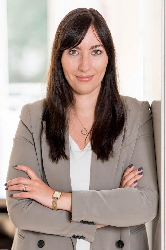 Bilder ERGO Versicherung Anna Thomas