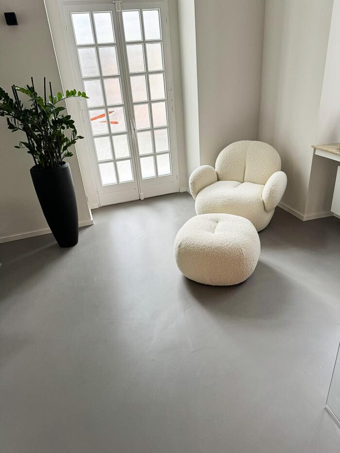 Bilder Bodendesign-SD GmbH | Steinteppich für Boden und Treppe & Betonoptik