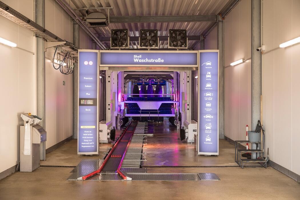 Bilder Shell Recharge Charging Station