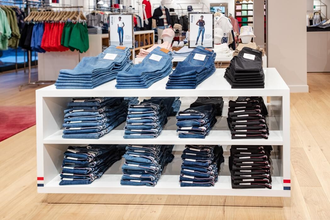 Bilder Tommy Hilfiger Store Ahlbeck