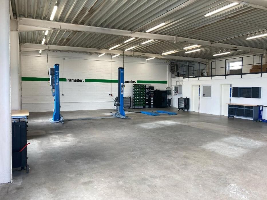 Bilder Rameder Montagepoint Köln