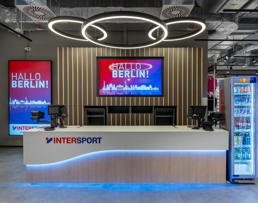 Bilder INTERSPORT Voswinkel THE PLAYCE