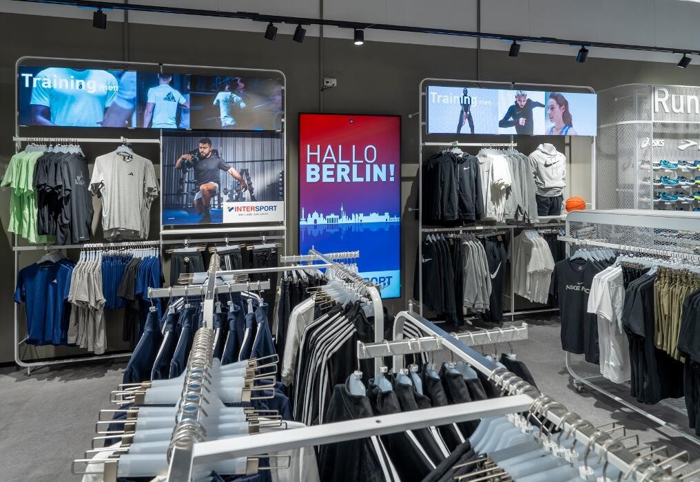 Bilder INTERSPORT Voswinkel THE PLAYCE