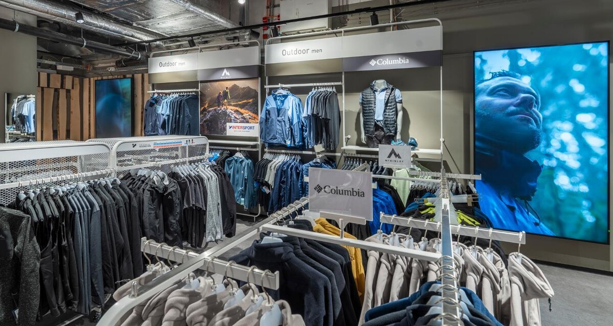 Bilder INTERSPORT Voswinkel THE PLAYCE