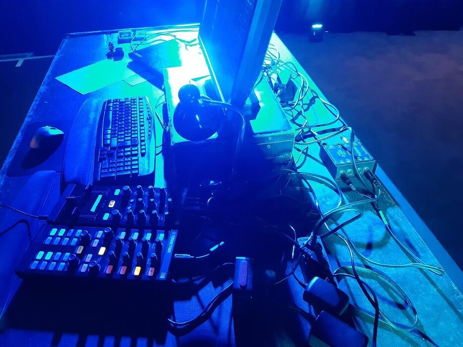 Bilder DJ Dona - Groove and Vibes DJ