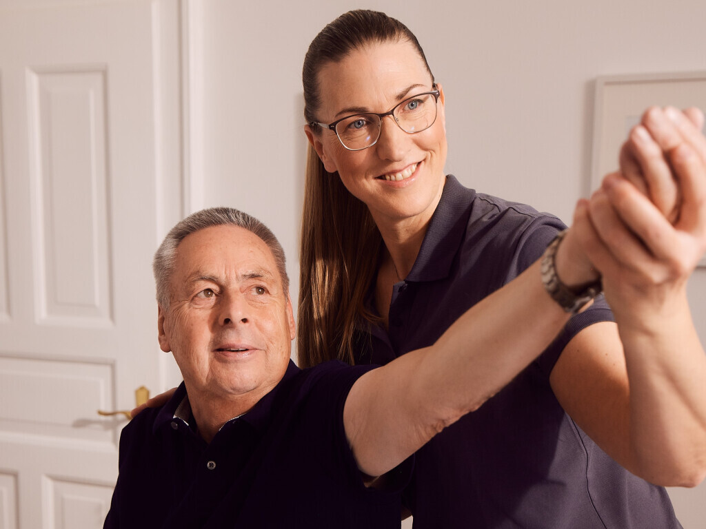 Bilder PhysioStich - Privatpraxis für Physiotherapie zu Hause