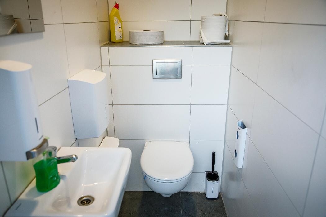 Bilder Shell Recharge Charging Station