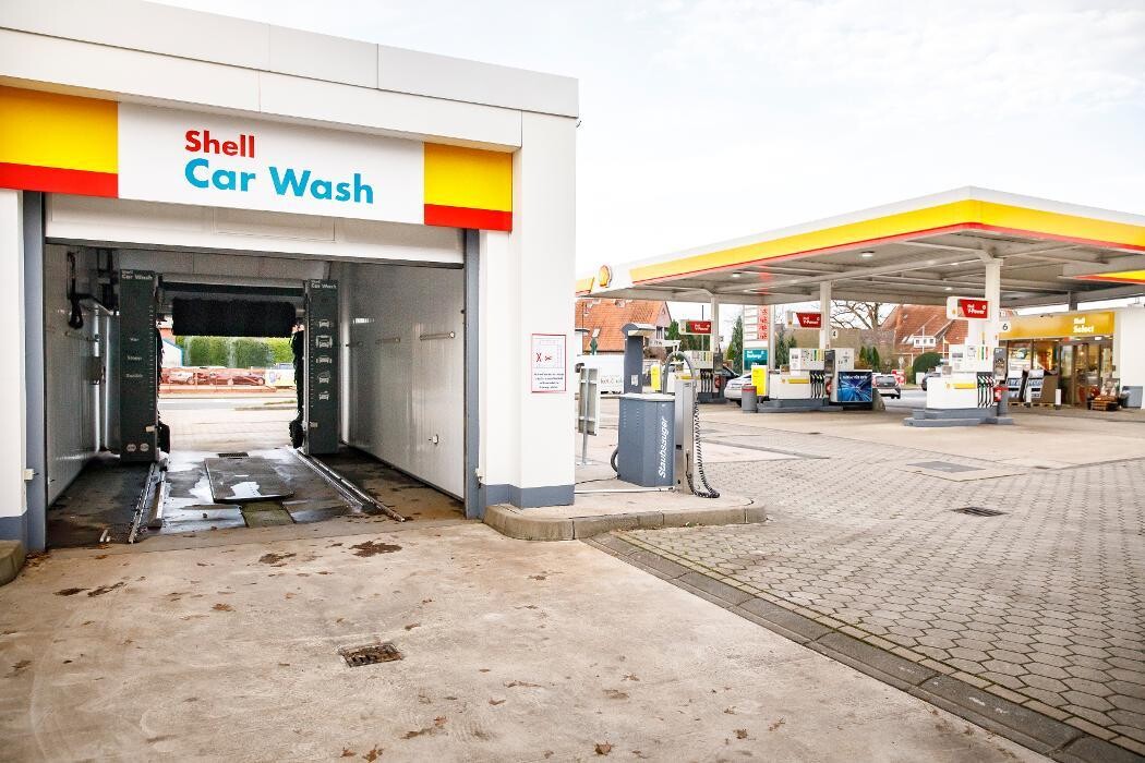 Bilder Shell Recharge Charging Station