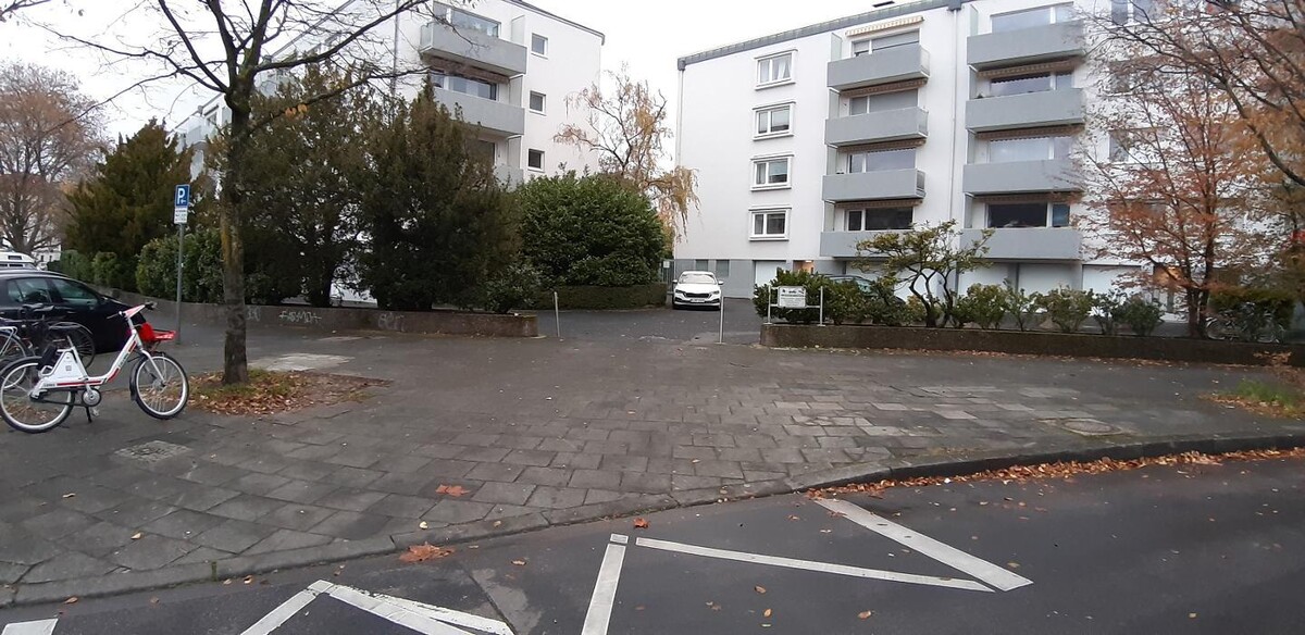 Bilder ampido Parkplatz