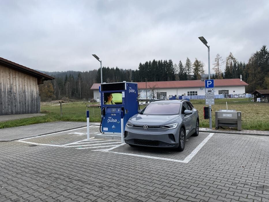 Bilder Aral pulse Ladestation