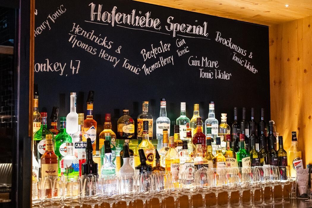 Bilder Hafenliebe Seehund Bar Warnemünde
