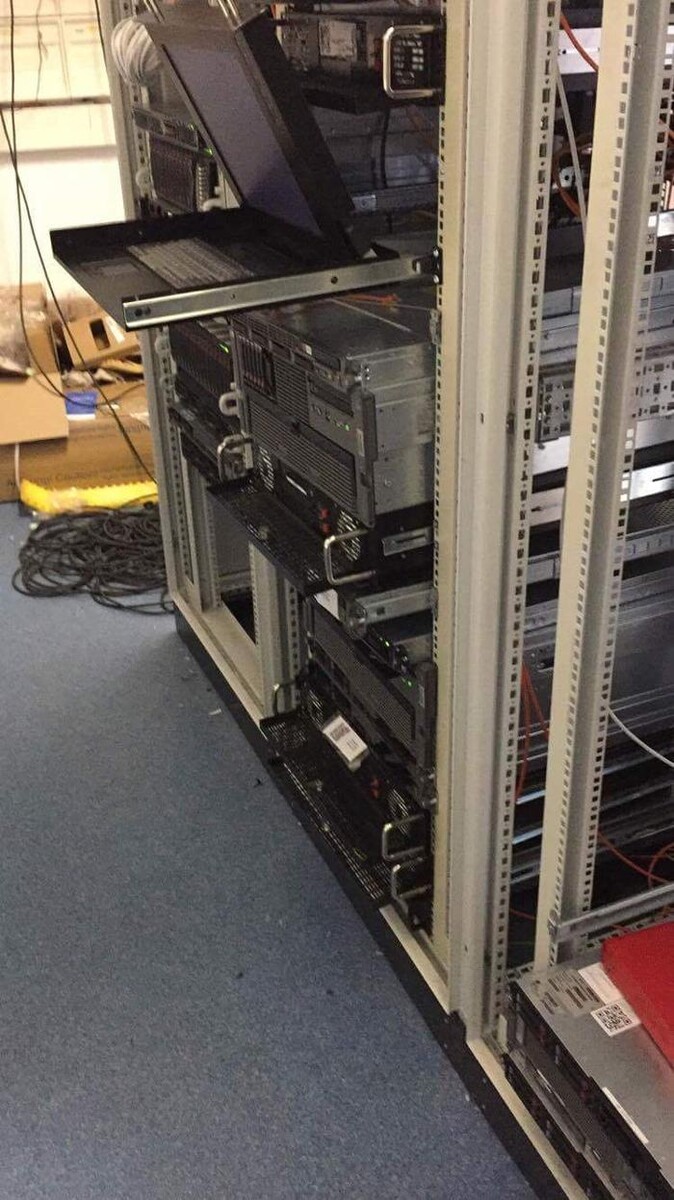 Bilder HostingTime UG - Webhosting - Webdesign - Domains
