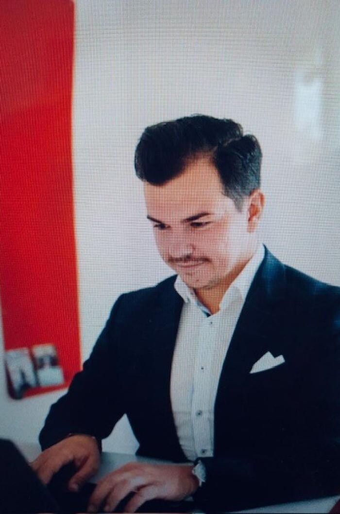 Bilder ERGO Zweigstelle der ERGO Geschäftsstelle Sören Singer