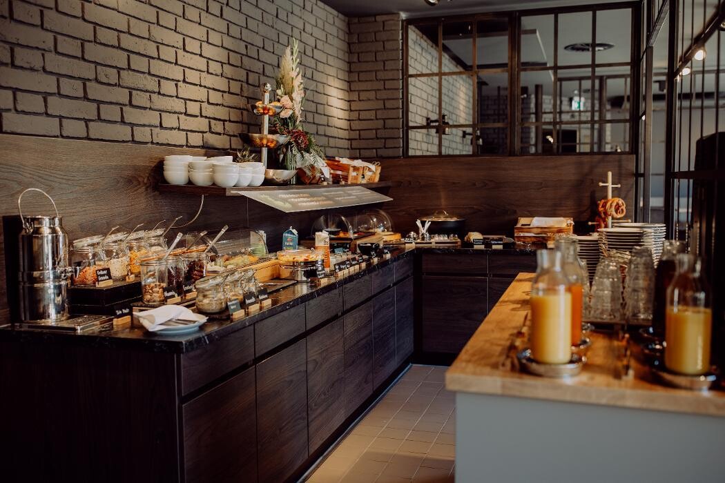 Bilder Das Seidl Hotel wird bald zum Coffee Fellows Hotel Puchheim
