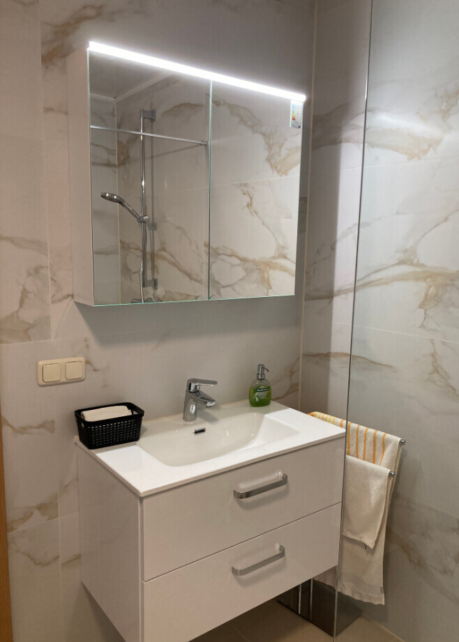 Bilder Fliesenleger Nikolay Mehomiyski