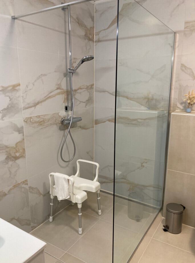 Bilder Fliesenleger Nikolay Mehomiyski