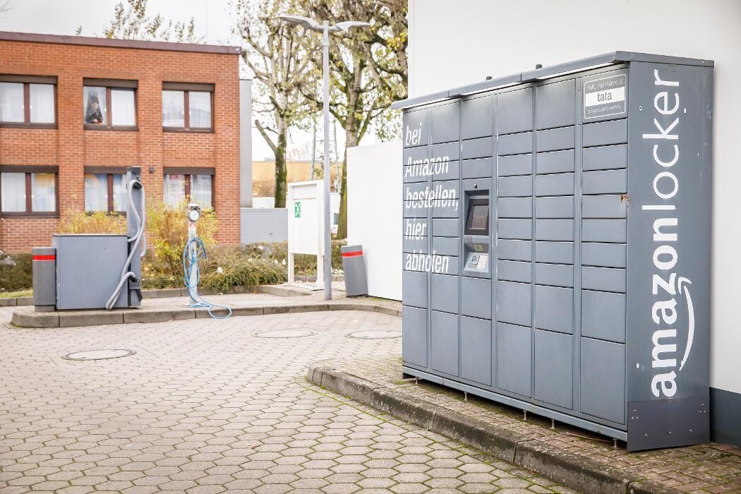 Bilder Shell Recharge Charging Station