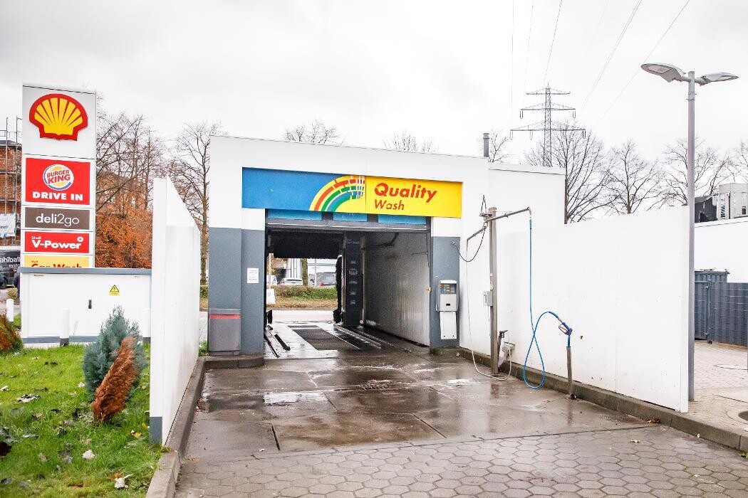 Bilder Shell Recharge Charging Station