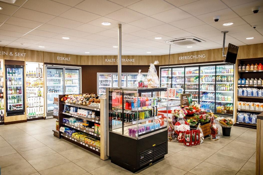 Bilder Shell Recharge Charging Station