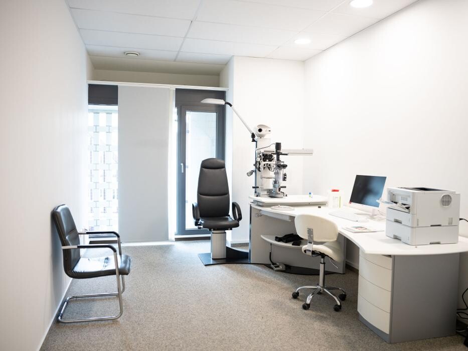 Bilder Augenarztpraxis und Laserzentrum Karlsruhe Sami Saleh F.E.B.O.