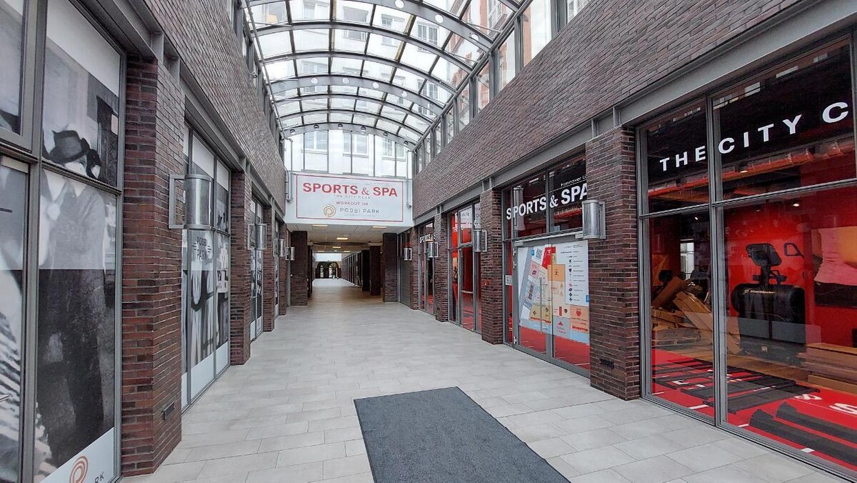 Bilder Parkhaus Podbi Park APCOA