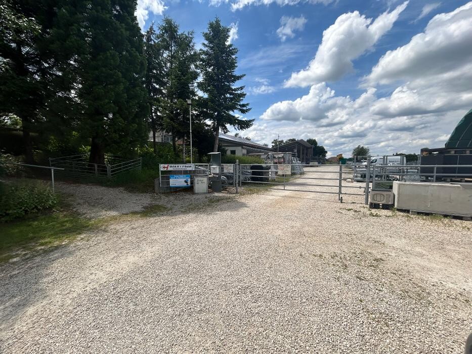 Bilder Ulrich R + F GmbH - Stalleinrichtungen