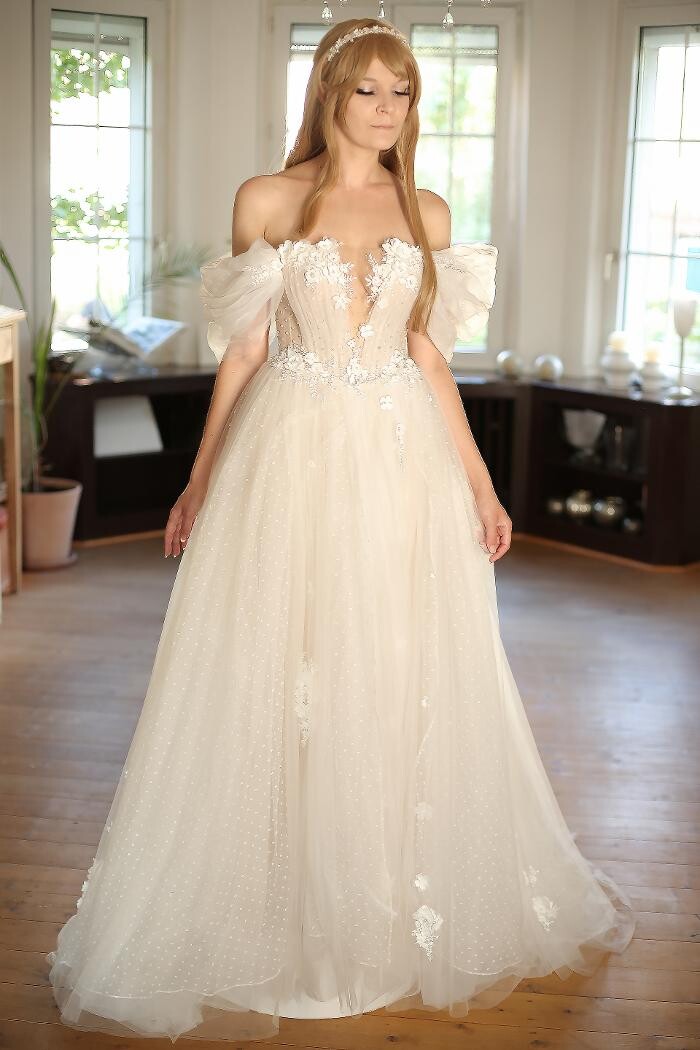 Bilder Alice 'D Elegance Design Bridals & Proms