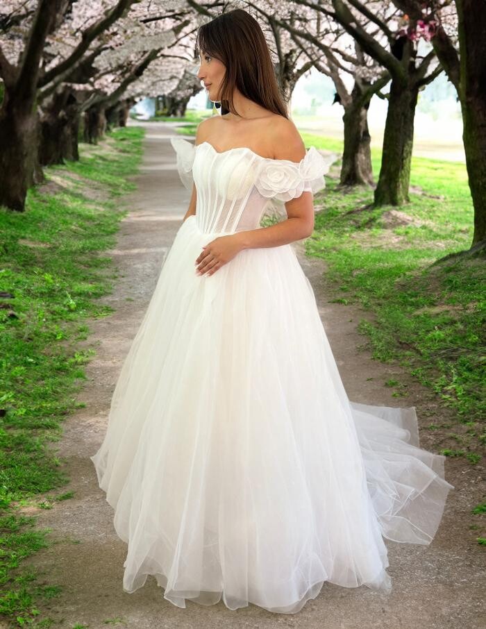 Bilder Alice 'D Elegance Design Bridals & Proms